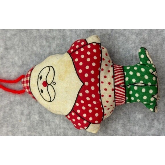 Lot of 9 Vintage Christmas Ornaments Fabric Some Quilted Homemade‎ Stitched - Picture 8 of 11